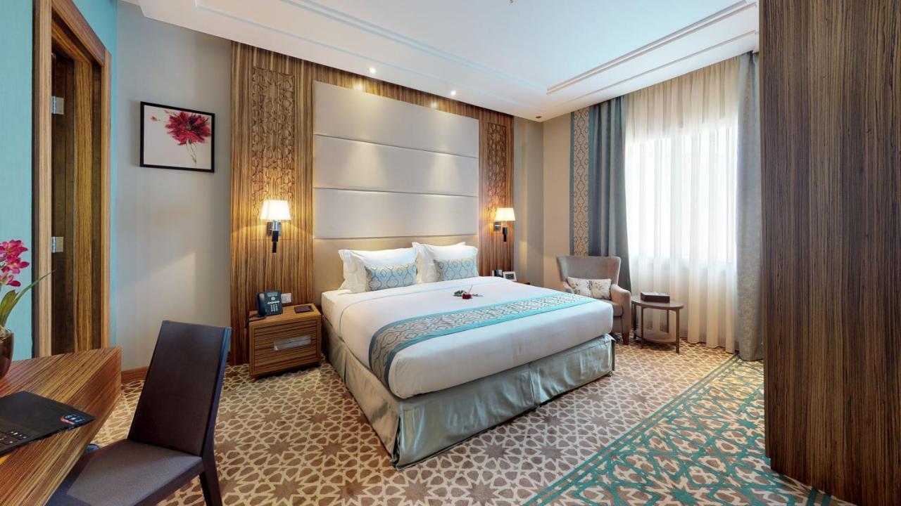 Taj Jeddah Hotel Apartment Buitenkant foto