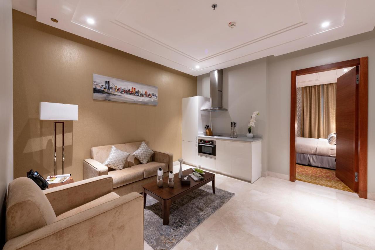 Taj Jeddah Hotel Apartment Buitenkant foto