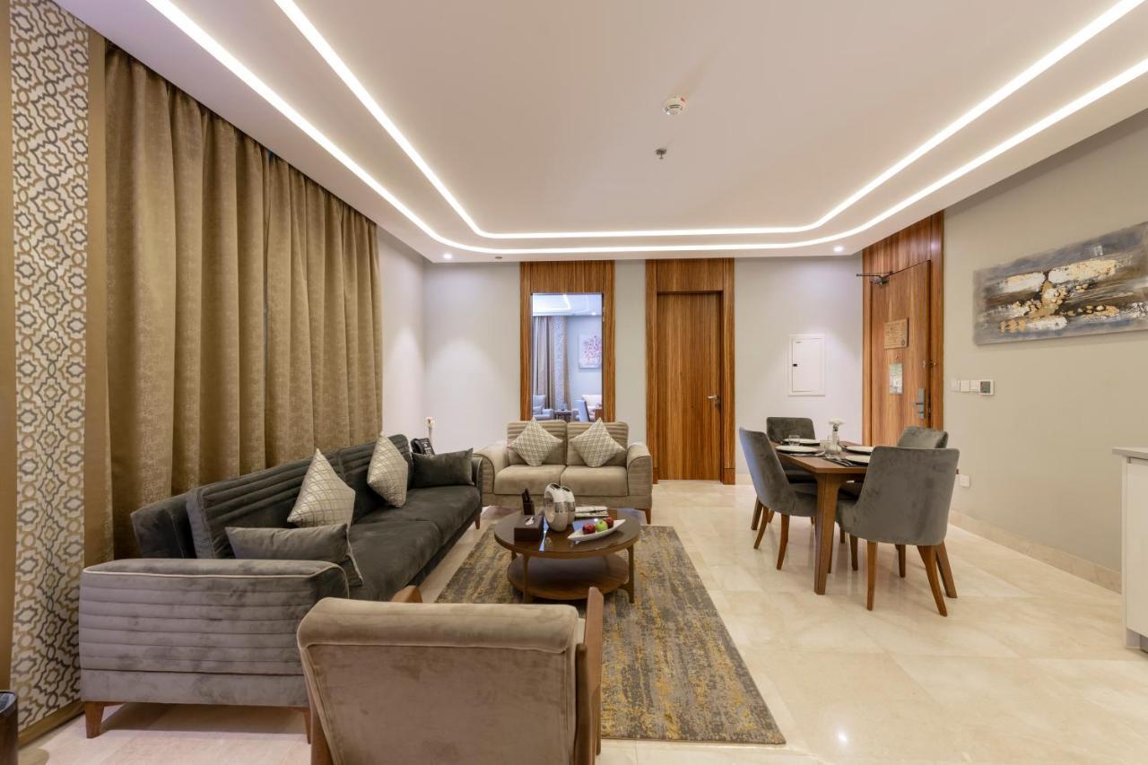 Taj Jeddah Hotel Apartment Buitenkant foto