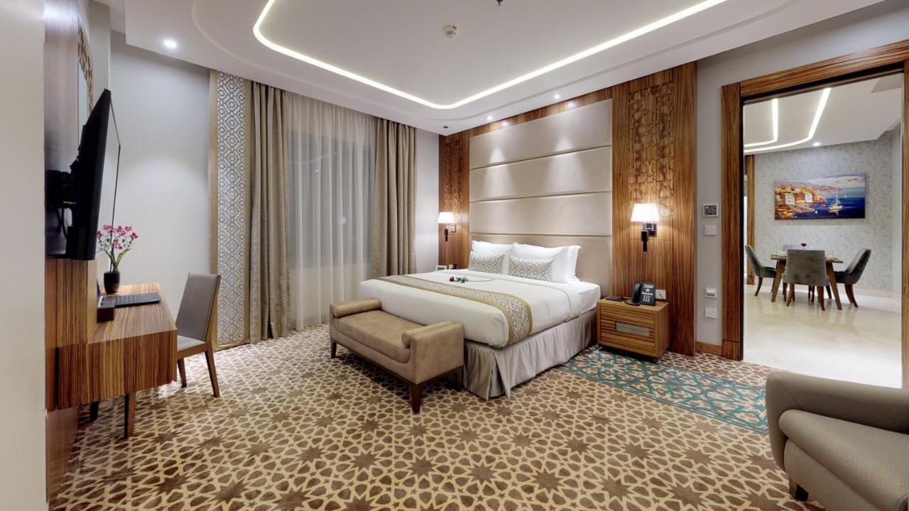 Taj Jeddah Hotel Apartment Buitenkant foto